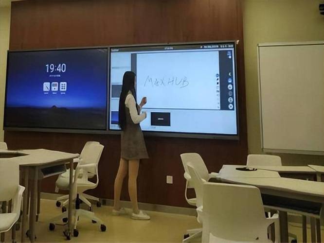 电脑投屏到教室多媒体