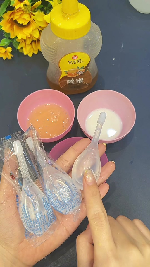 每天用蛋清敷脸有什么好处