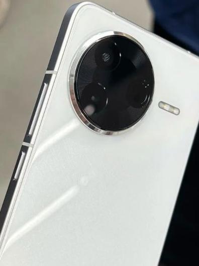 红米k80微信美颜找不到缩略图