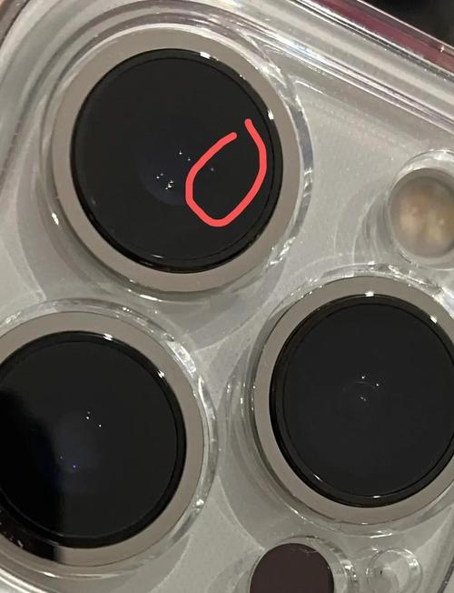 苹果7p摄像头进灰尘怎么清理截图