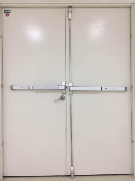 防火门推杆锁图片