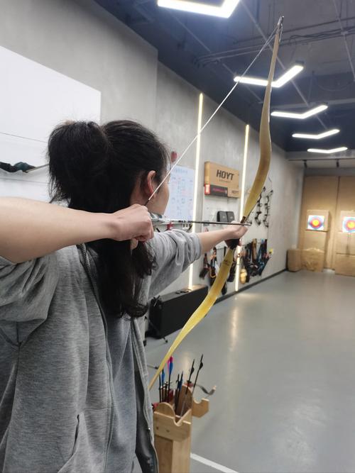 上课小暗器弓箭截图
