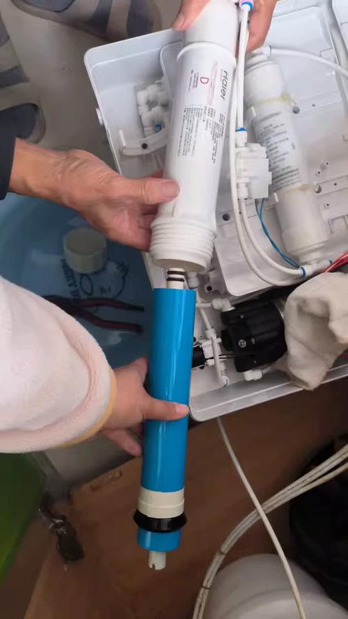 海尔净水器换滤芯视频教程缩略图