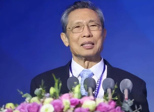 钟南山讲肺纤维化截图