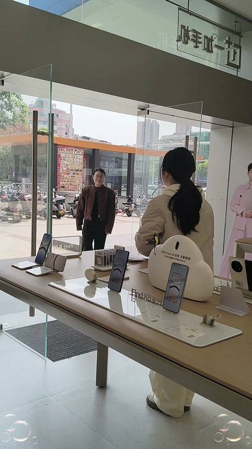 oppo授权体验店干嘛的截图