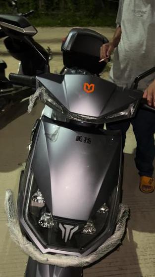 72伏电动车缩略图