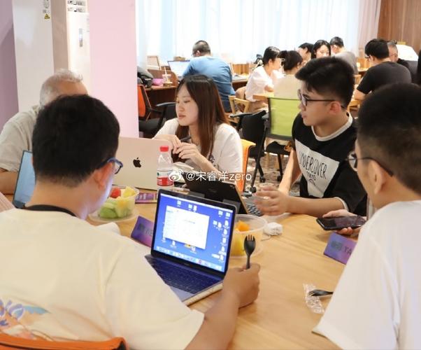 写小说用什么工具最方便