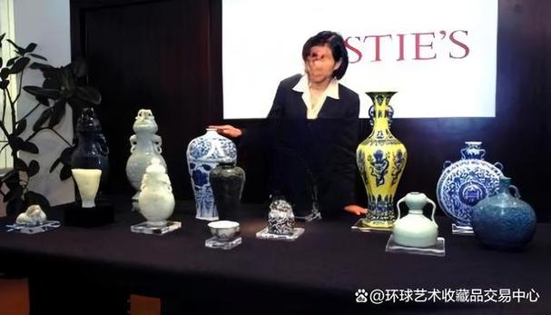 古董拍卖会缩略图