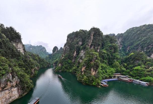 青山绿水打最佳一肖缩略图