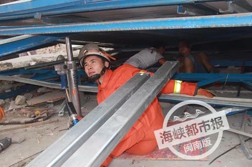 铁皮文件柜的密码找回方法