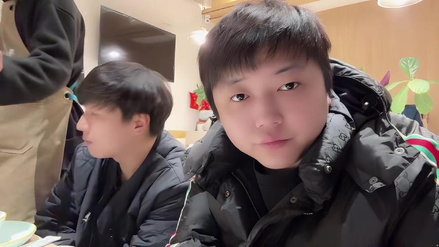白鲨在哪里直播间截图