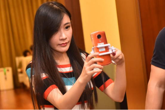 企鹅莉娅直播