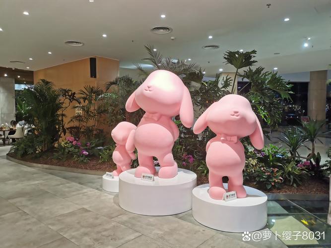 多抓鱼和漫游鲸