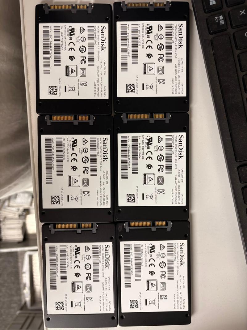 固态可以装一个1t一个2t吗