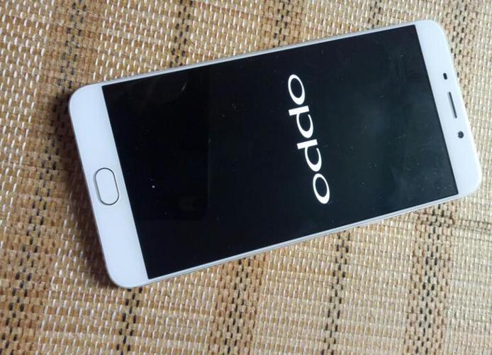 oppo手机开机一直停留在开机界面缩略图
