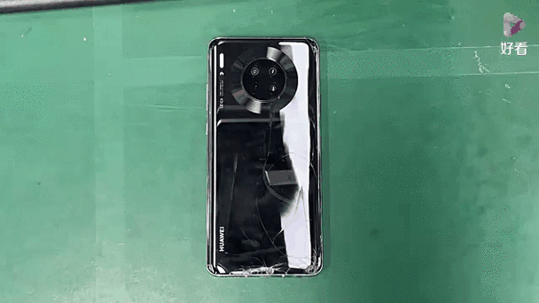 华为mate30屏幕裂了怎么补救
