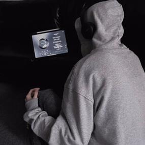 背景图片氛围感男生