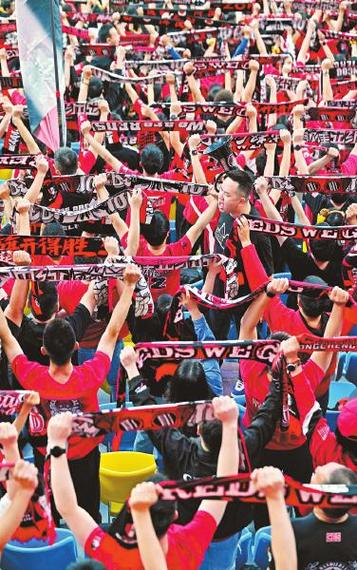 pes2017中超助威声