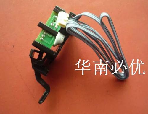 爱普生1390进纸传感器在哪