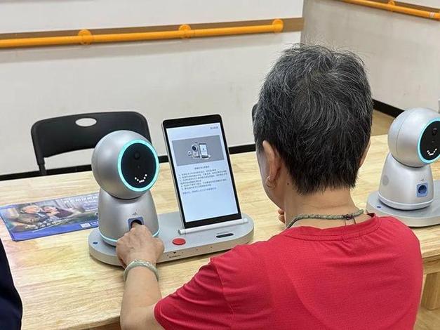 老人手机排名前十名缩略图