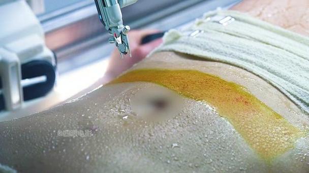 蠕动的大肚子视频