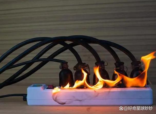 插座一插电就滋滋响图标