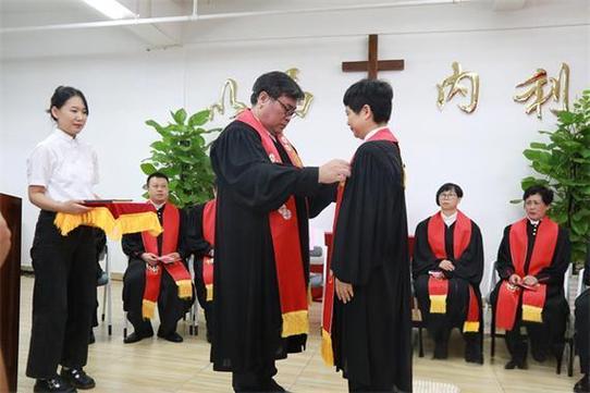 恩典之声牧师讲道