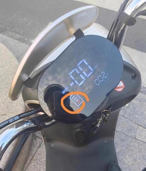 电动车电量显示屏不亮怎么回事