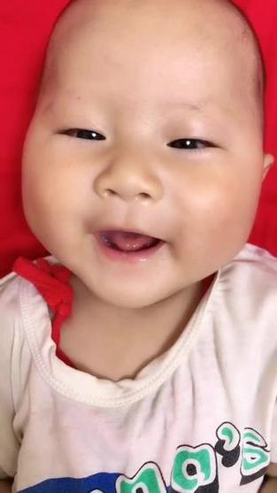 六个月65厘米矮吗
