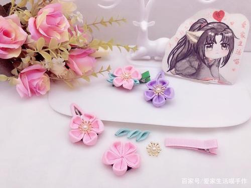 发夹装饰掉了用什么粘