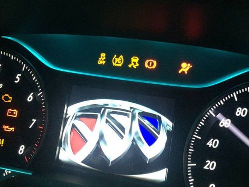 英朗方向盘按键突然失灵缩略图