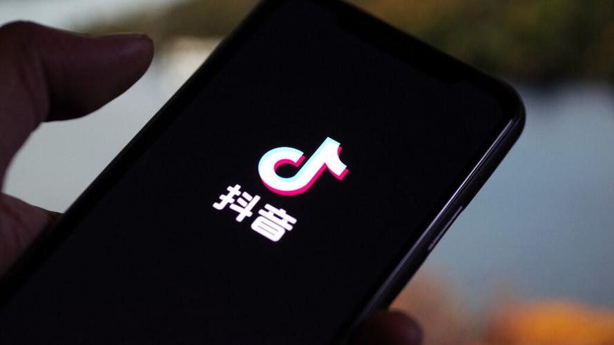 如何关注抖音号