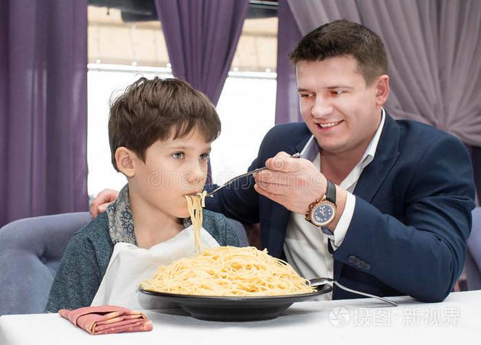 爸爸的意大利面餐厅截图
