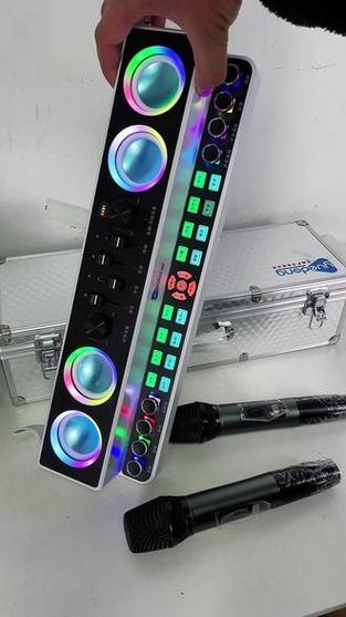 音响带声卡