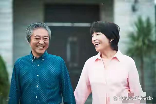 照片慢慢变老的视频怎么拍