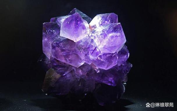 暗黑的紫水晶