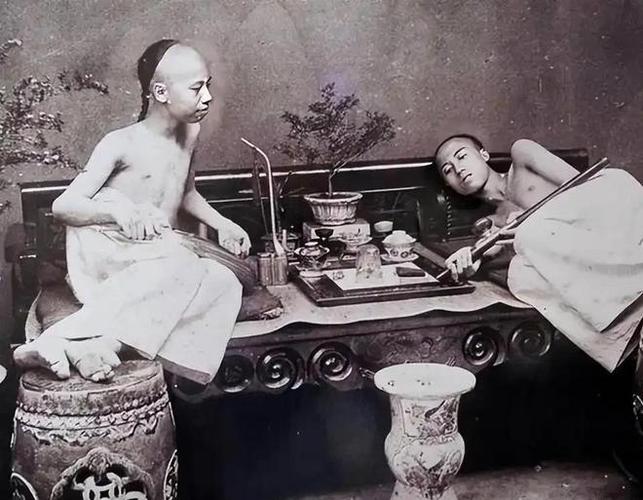 清朝哪个皇帝抽大烟