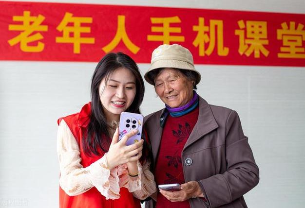 老年机不能接打电话是怎么回事缩略图