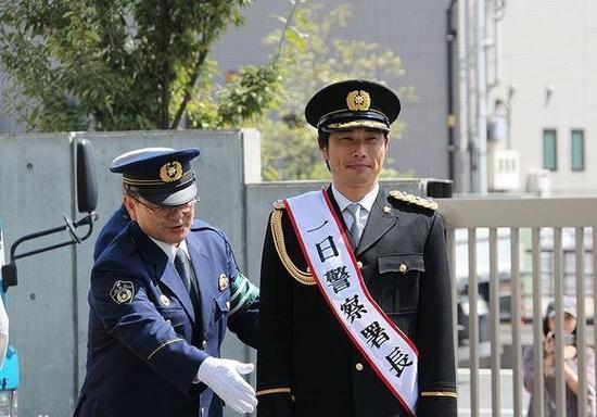 东京警事好看吗