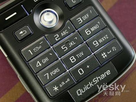 索尼ps4750黑胶唱机