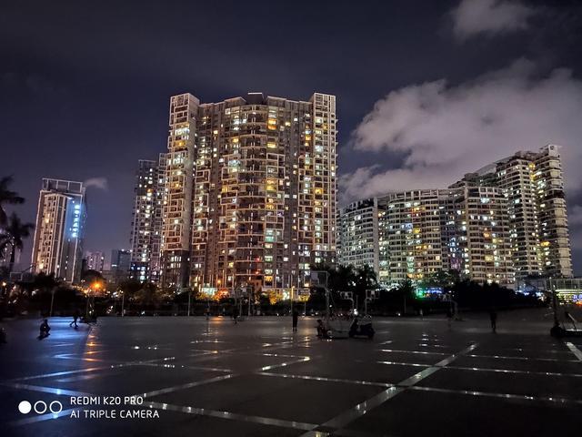 红米8拍照水印