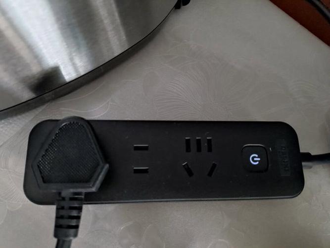 插排黑色按钮弹出缩略图