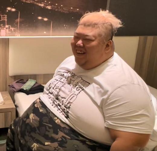 拍搞笑短视频的胖子叫什么截图