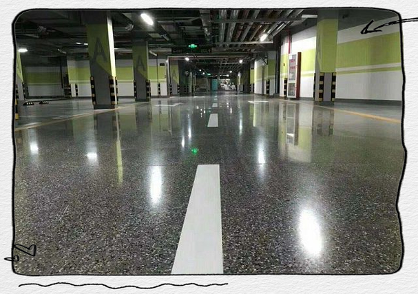 水泥地面怎么做才光滑
