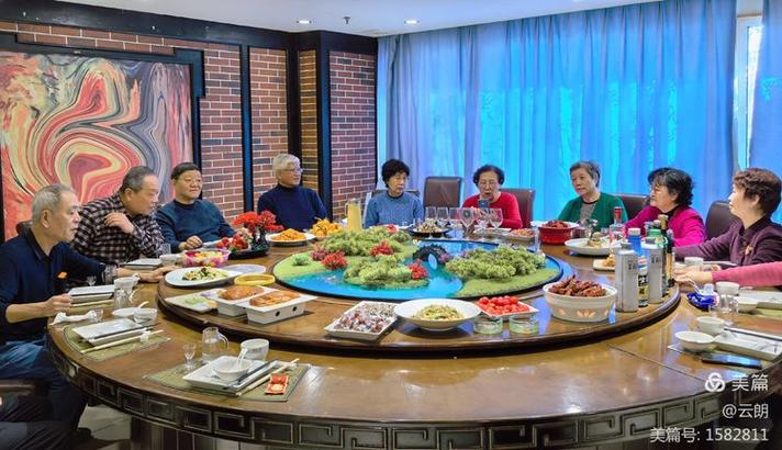 亲朋好友和亲朋挚友