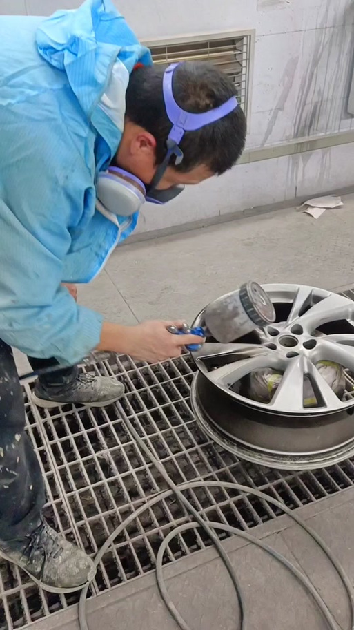 车子轮毂刮伤了,怎么修复