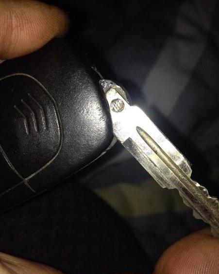 汽车钥匙断了怎么办截图