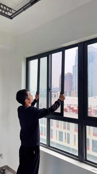 左右滑动玻璃窗怎么装截图