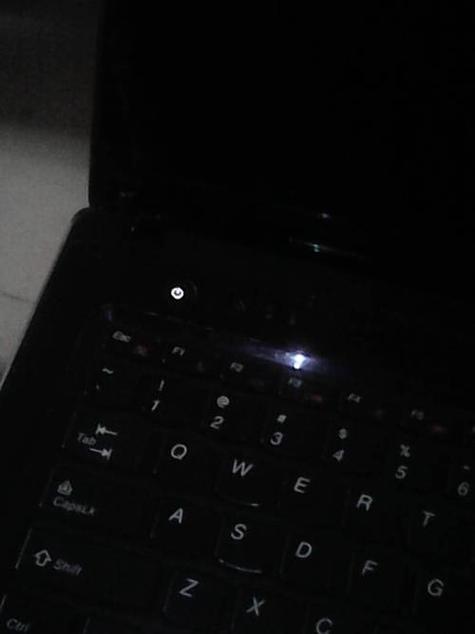 thinkpad睡眠唤醒黑屏