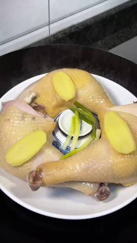 鸡肉煮熟了发红要警惕